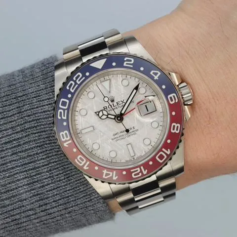 Rolex GMT-Master II 126719BLRO 40mm White gold Gray