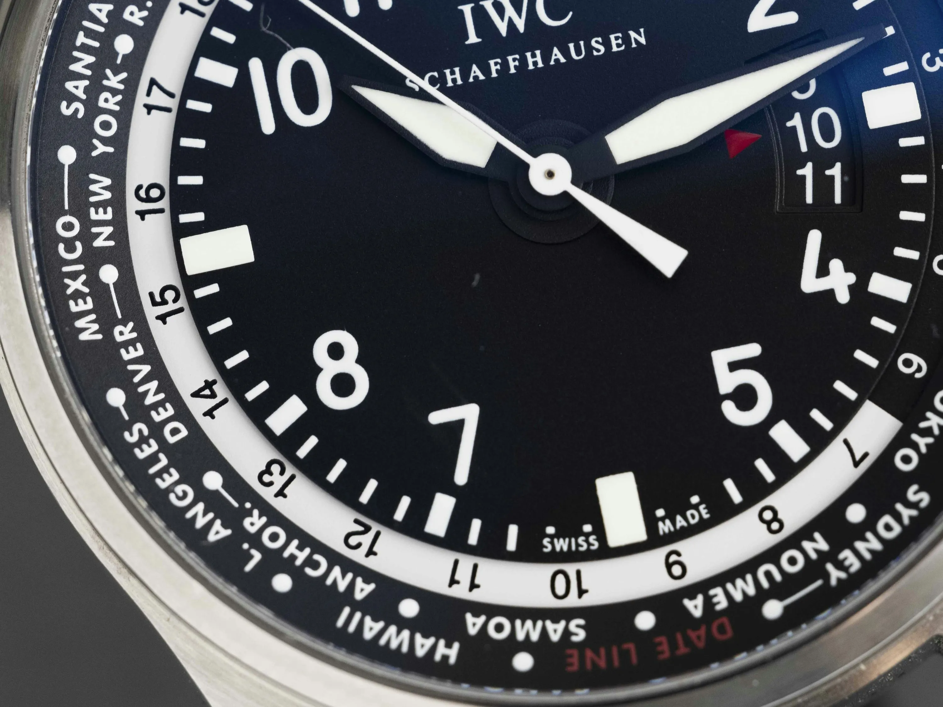 IWC Pilot IW326201 45mm Stainless steel Black 2