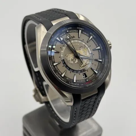 Omega Aqua Terra 150M 220.92.43.22.99.001 43mm Titanium Gray 1