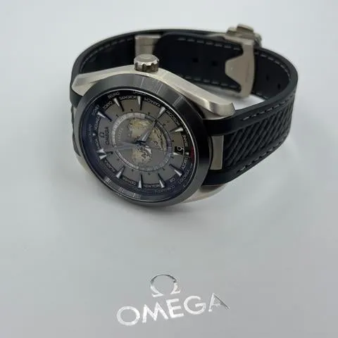 Omega Aqua Terra 150M 220.92.43.22.99.001 43mm Titanium Gray 4