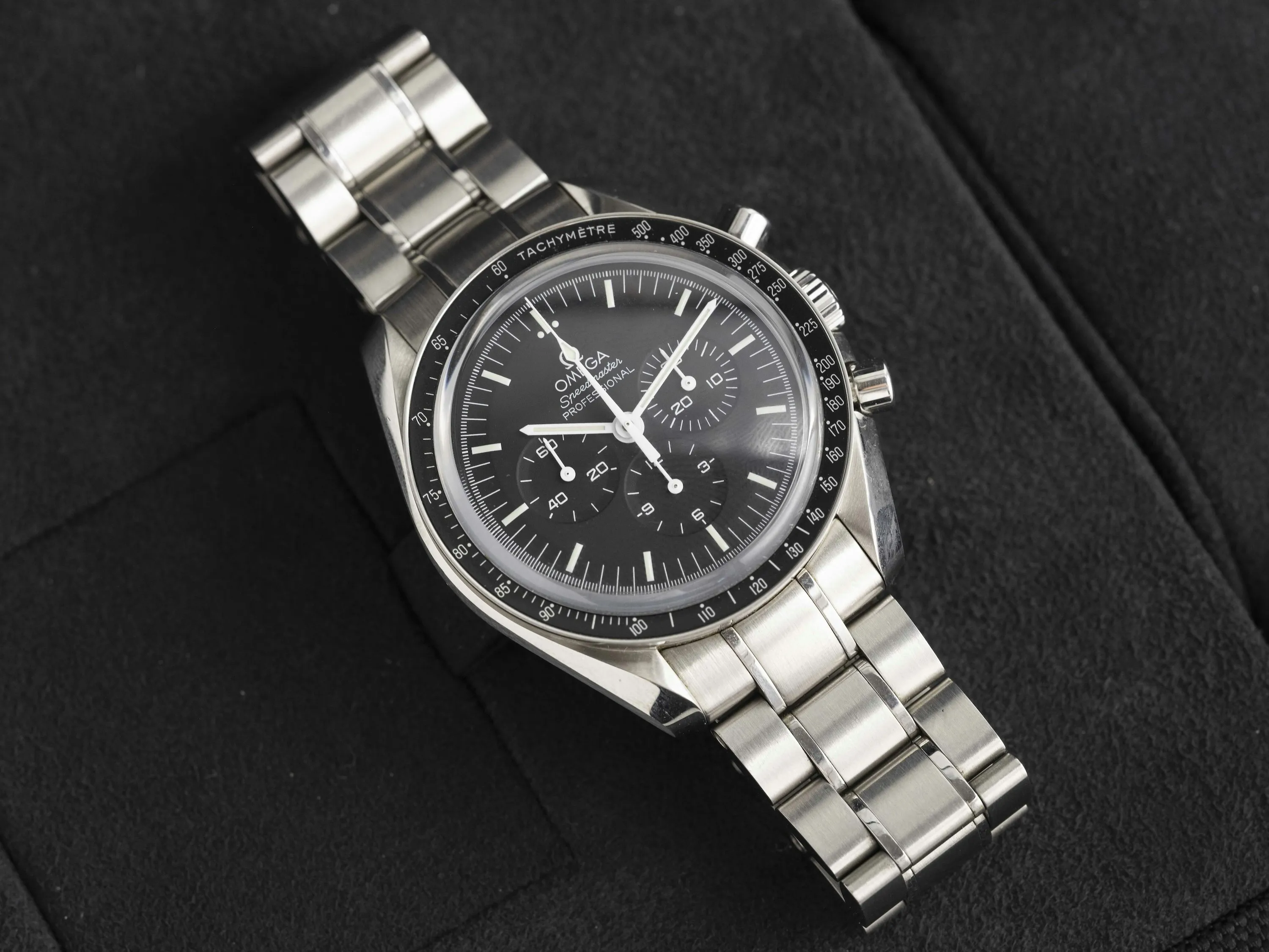 Omega Speedmaster Moonwatch 311.30.42.30.01.006 42mm Stainless steel Black 3