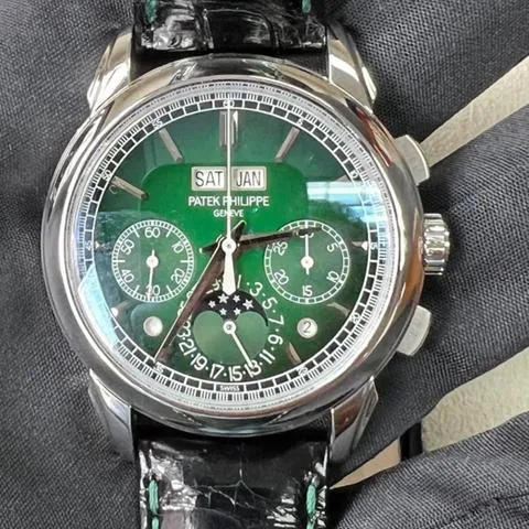 Patek Philippe Perpetual Calendar Chronograph 5270P-014 41mm Platinum Green