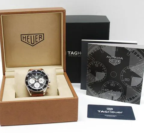 TAG Heuer Autavia CBE2110.FC8226 42mm Stainless steel Black 4