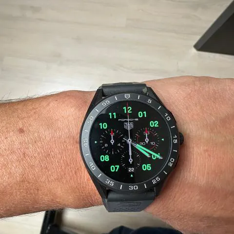 TAG Heuer Connected SBG8A 45mm Titanium Black 3