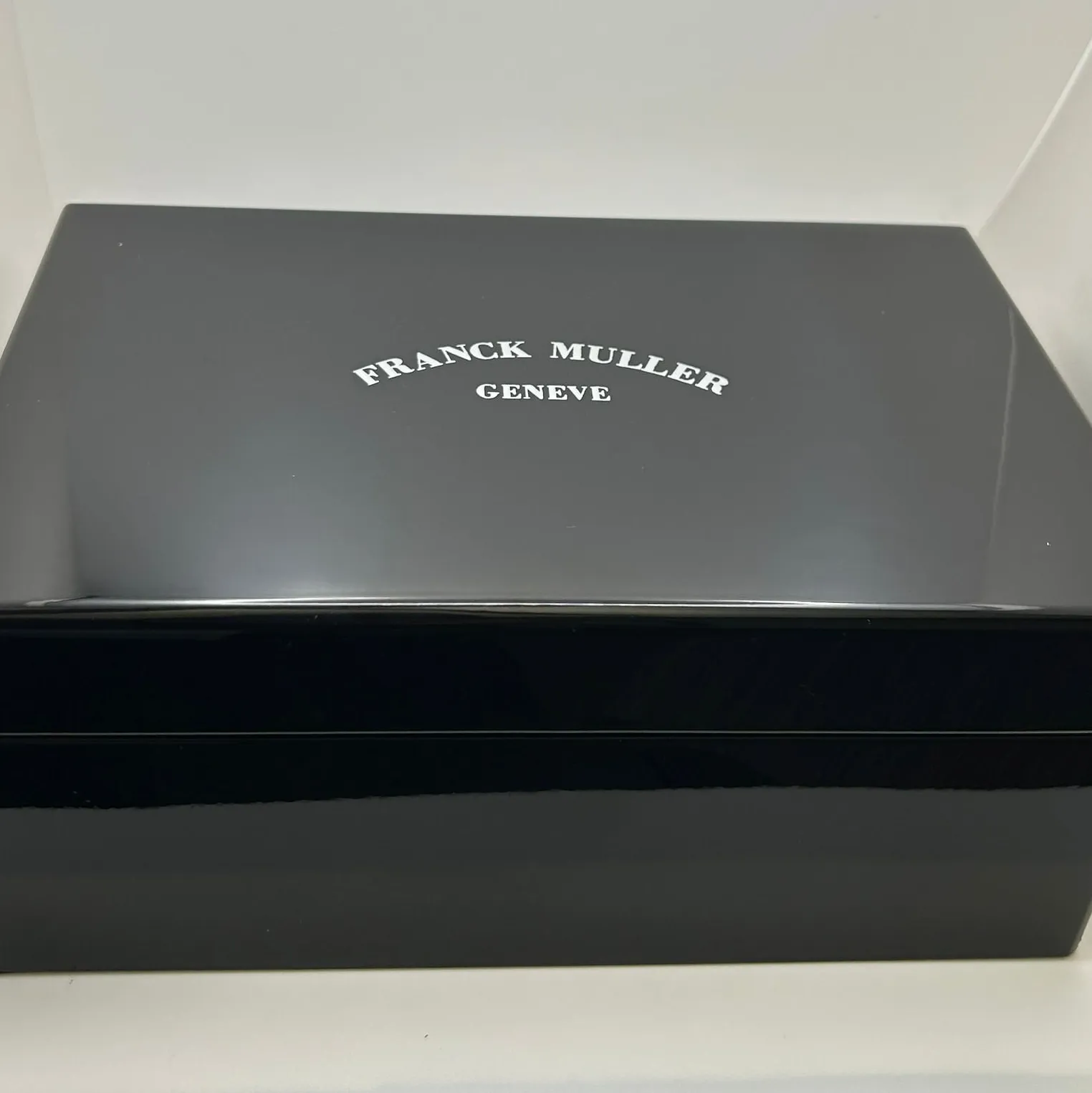 Franck Muller Long Island 1002 QZ 51mm White gold Silver 5