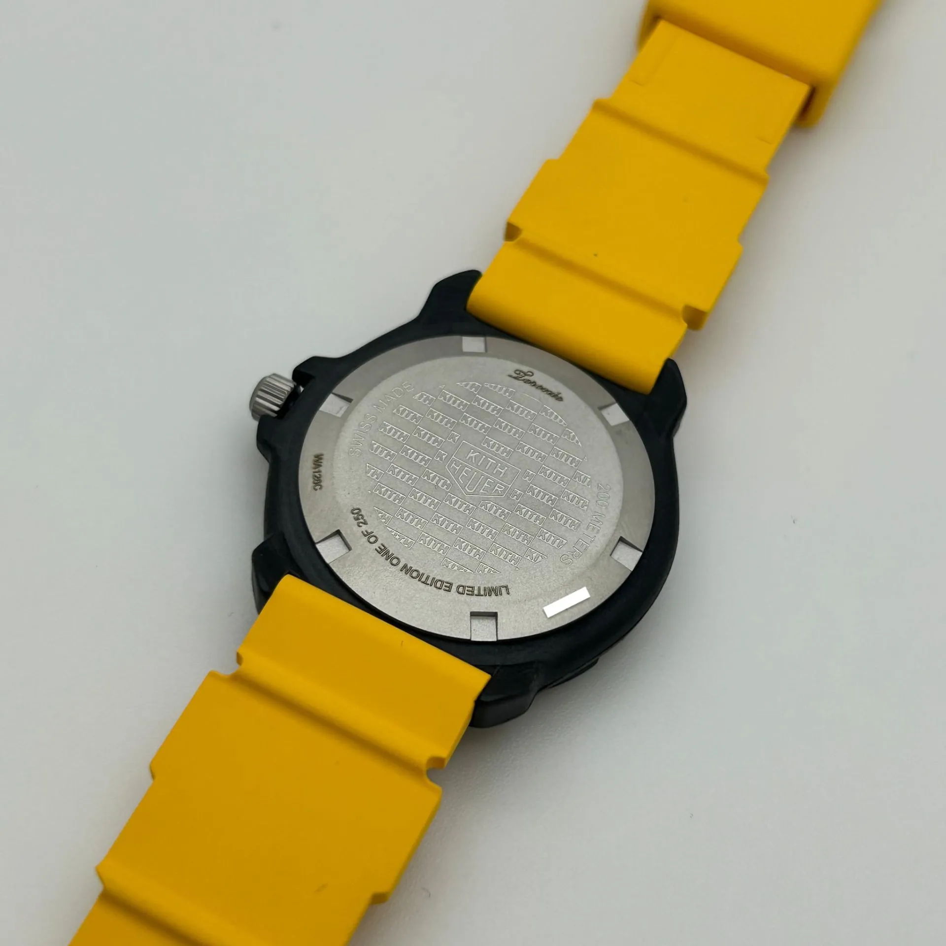 TAG Heuer Formula 1 WA126C.BT0007 35mm Plastic Yellow 2