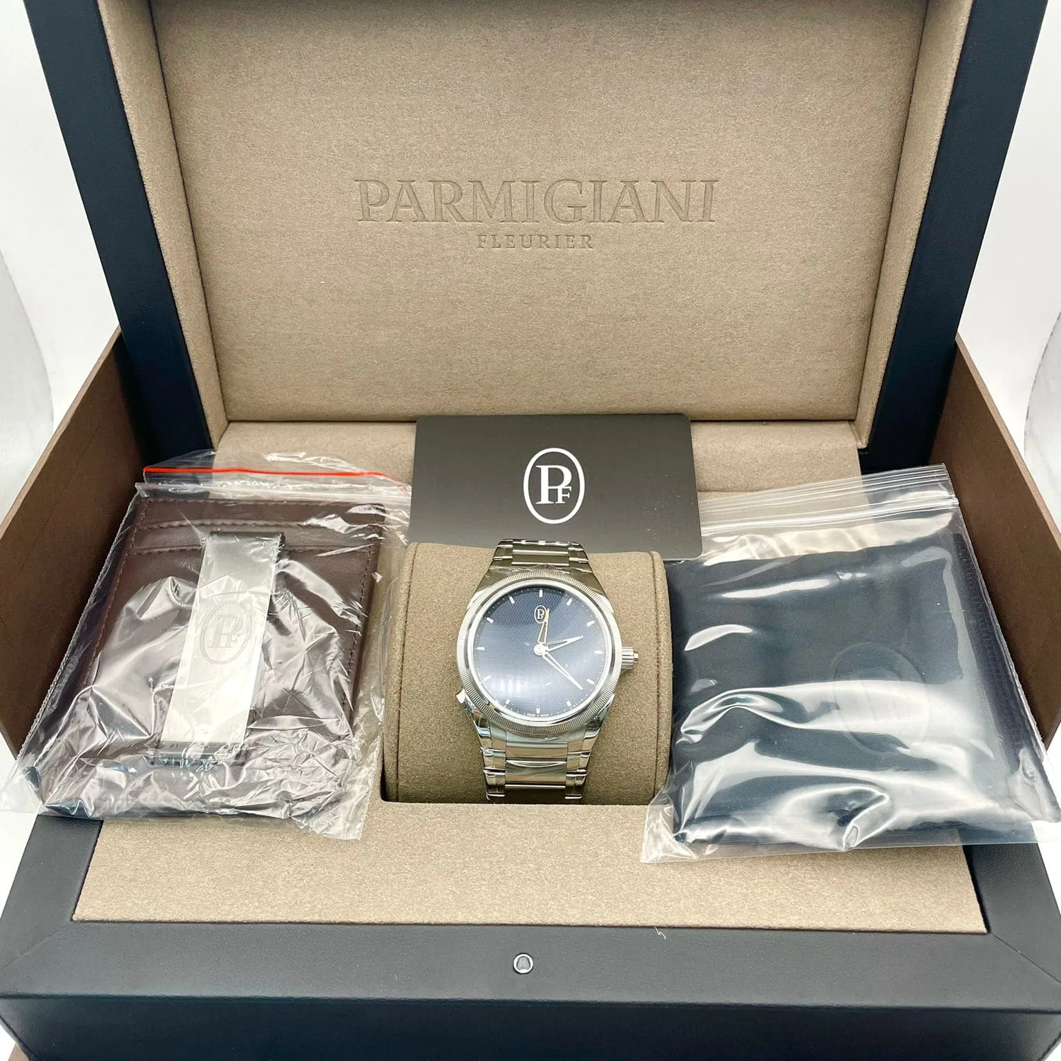 Parmigiani Fleurier Tonda PFC905-1020001-100182 40mm Stainless steel Blue 4