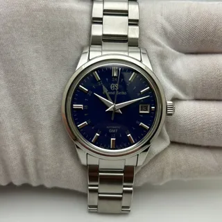 Grand Seiko GMT SBGM239 | Stainless steel