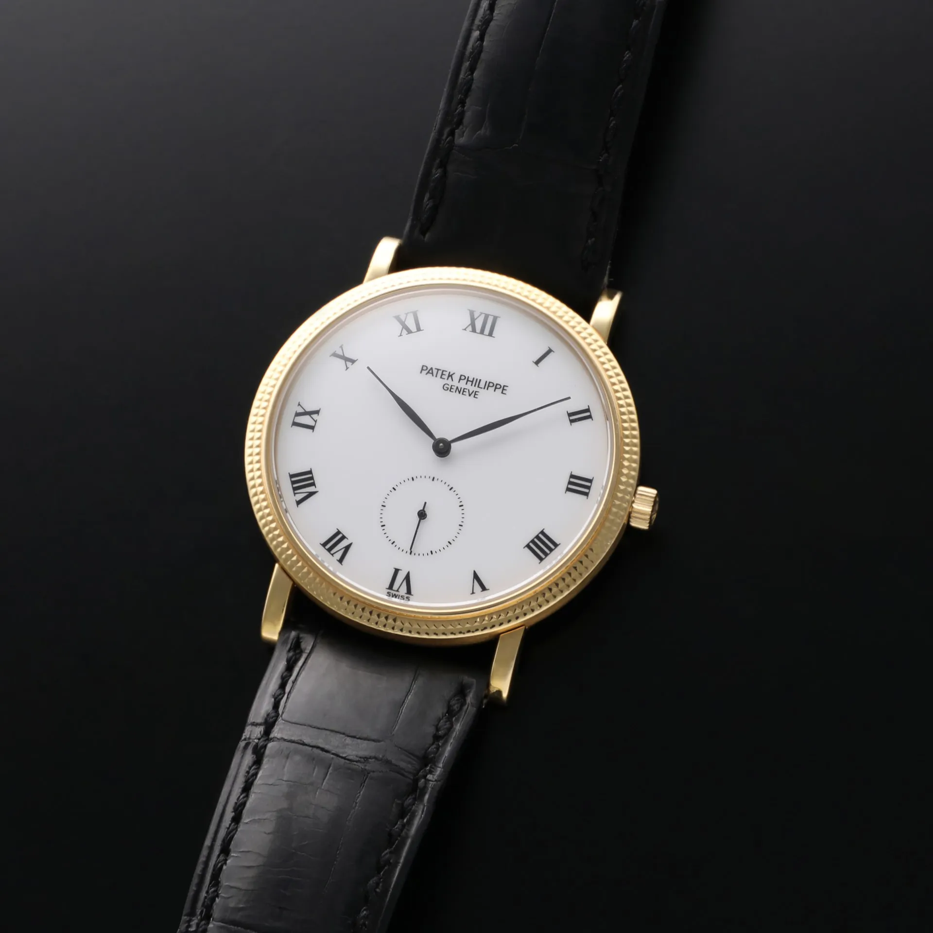 Patek Philippe Calatrava 3919J 33mm Yellow gold White 1