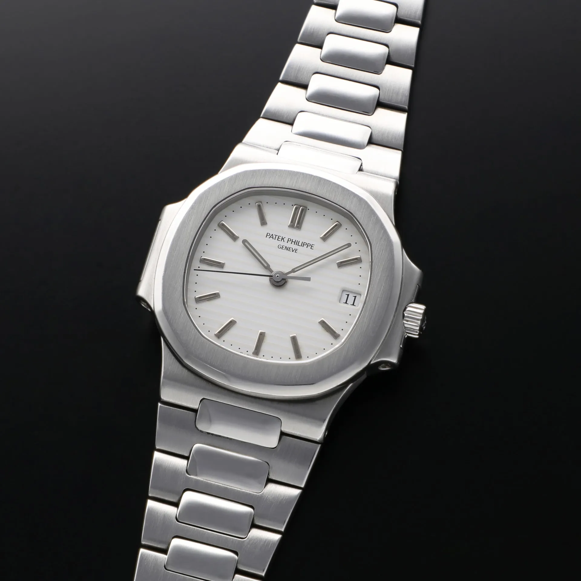 Patek Philippe Nautilus 3800/1A-011 37.5mm Stainless steel White 1