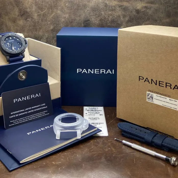 Panerai Submersible PAM 01232 44mm Carbon fiber Blue 7