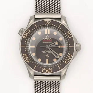 Omega Seamaster Diver 300M 210.90.42.20.01.001 Titanium Brown