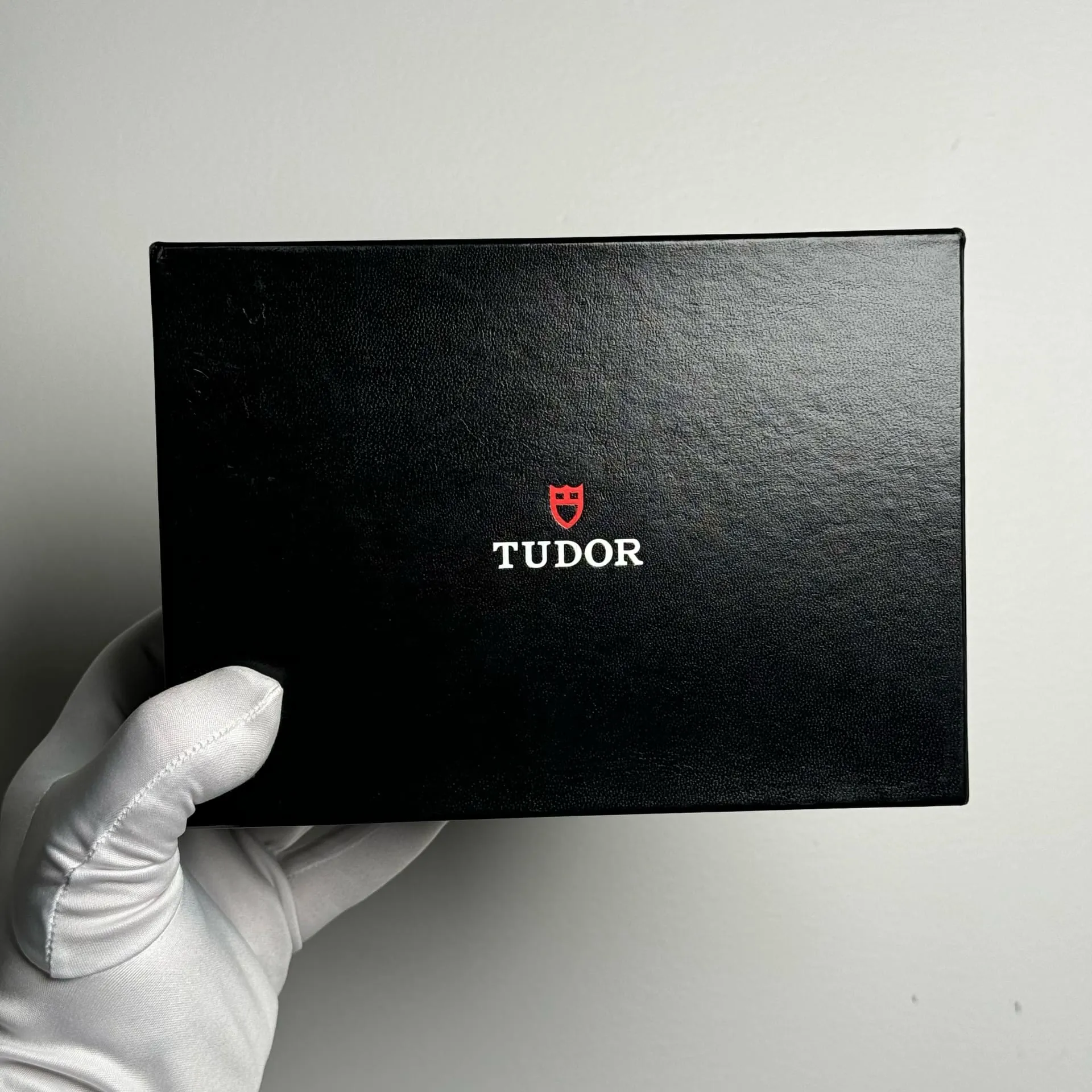 Tudor Fastrider Black Shield M42000CR-0002 42mm Ceramic Black 5