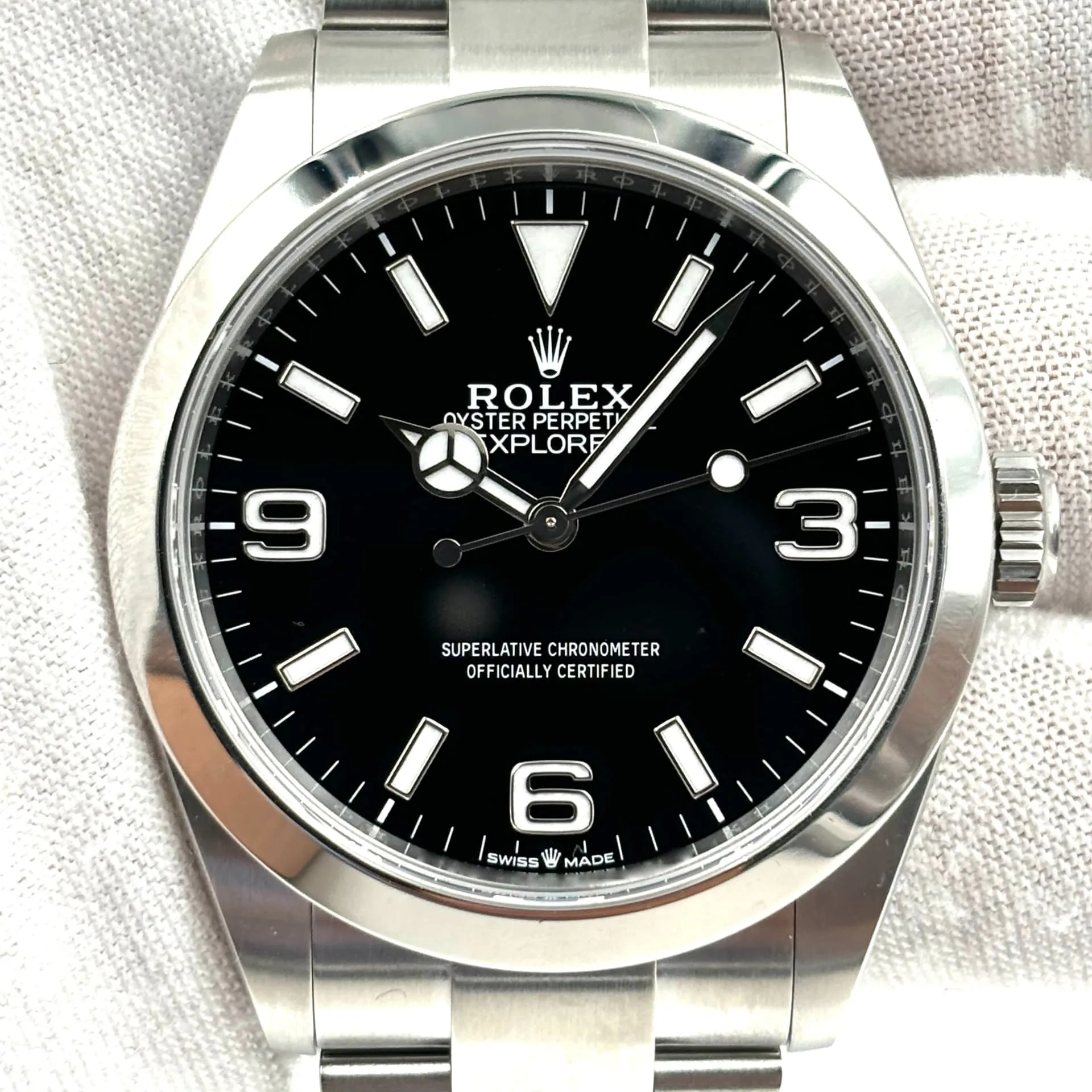 Rolex Explorer 224270-0001 40mm Oystersteel Black