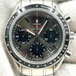 Omega Speedmaster Date 323.30.40.40.06.001 Stainless steel Gray