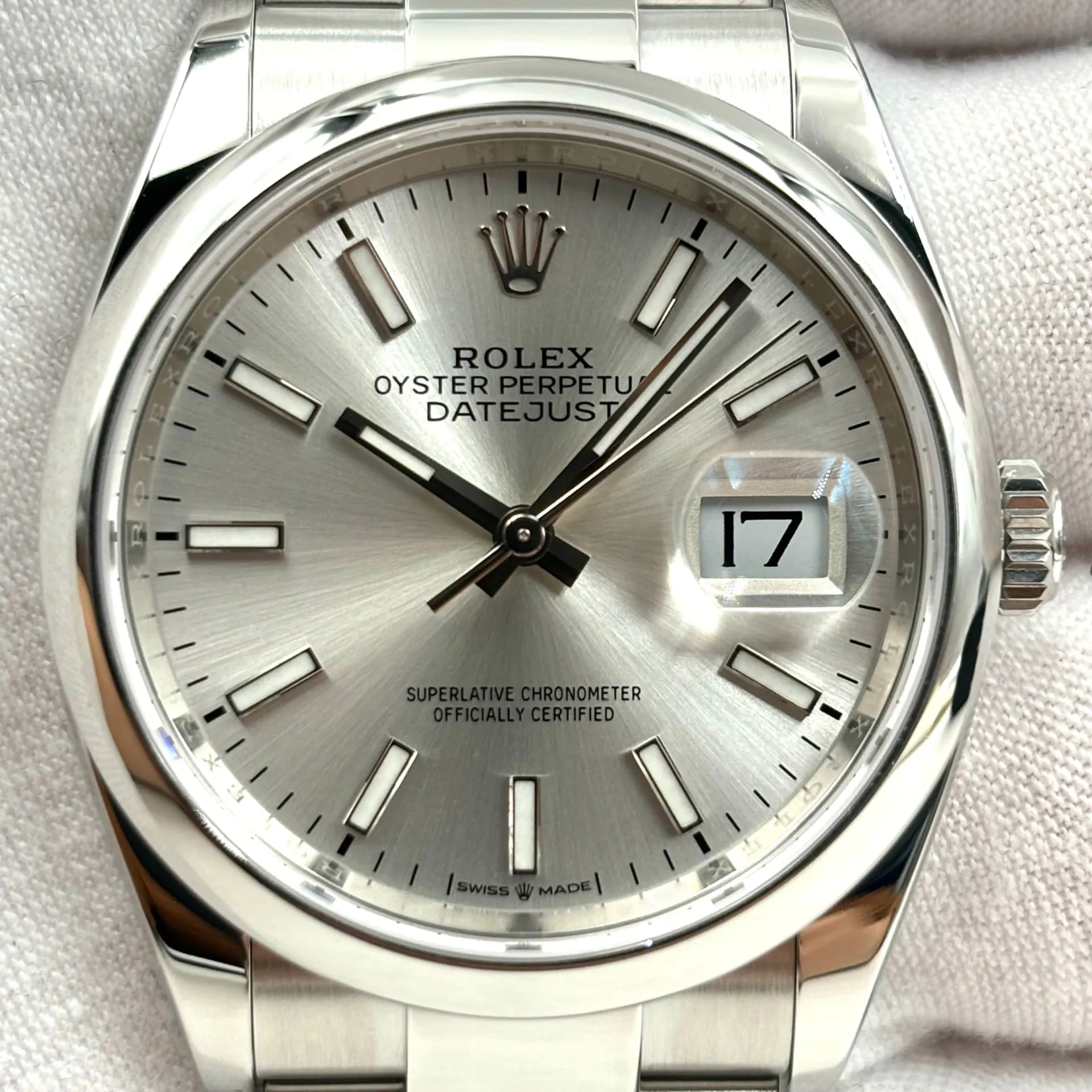 Rolex Datejust 36 126200-0002 36mm Oystersteel Silver