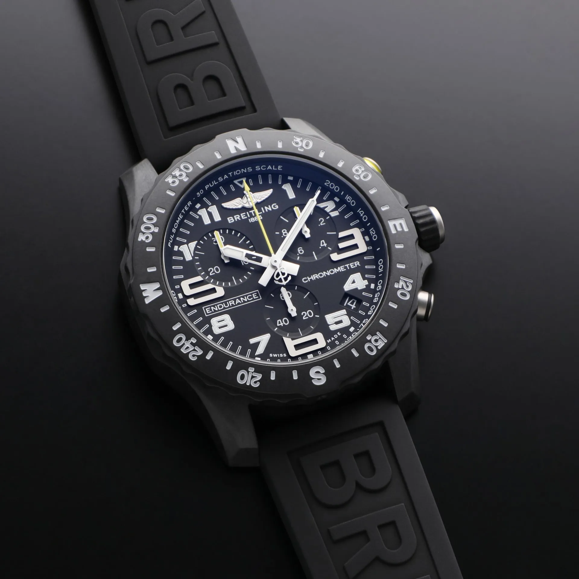 Breitling Endurance Pro X82310E51B1S1 44mm Stainless steel and Titaplast Black 2