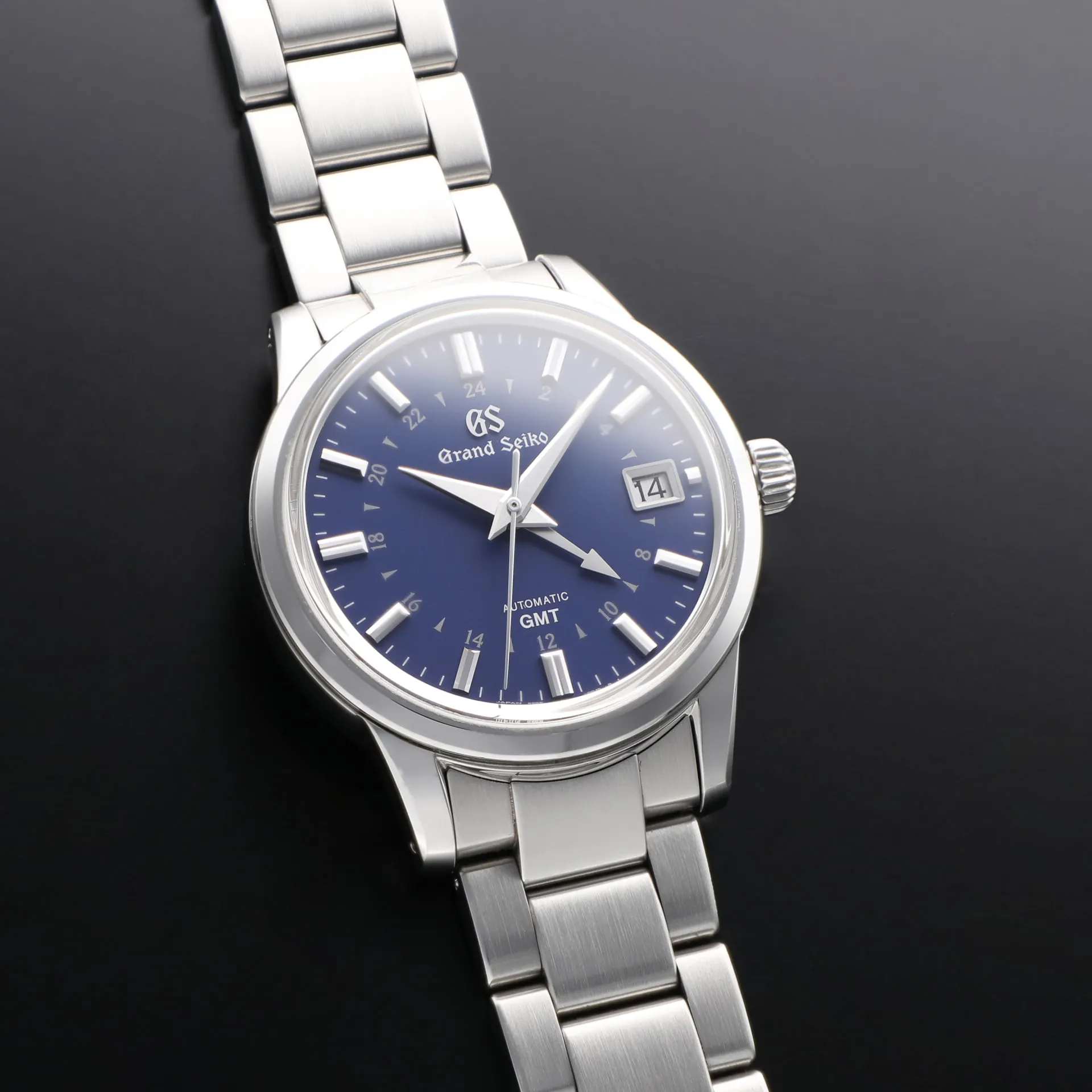 Grand Seiko GMT SBGM239 39.5mm Stainless steel Blue 2