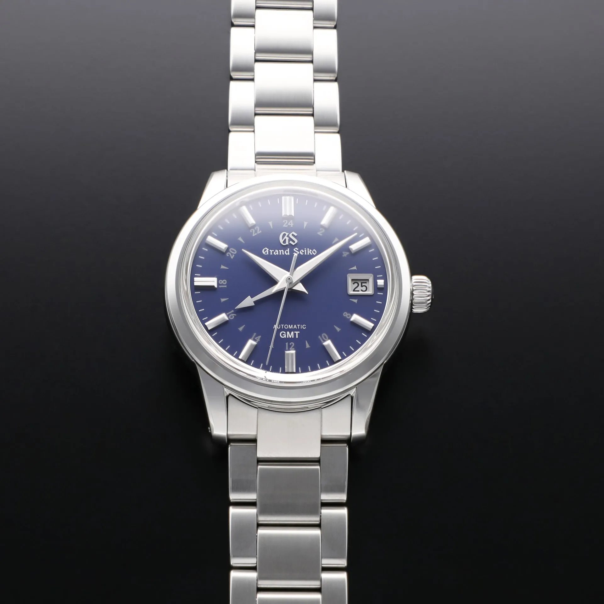 Grand Seiko GMT SBGM239 39.5mm Stainless steel Blue