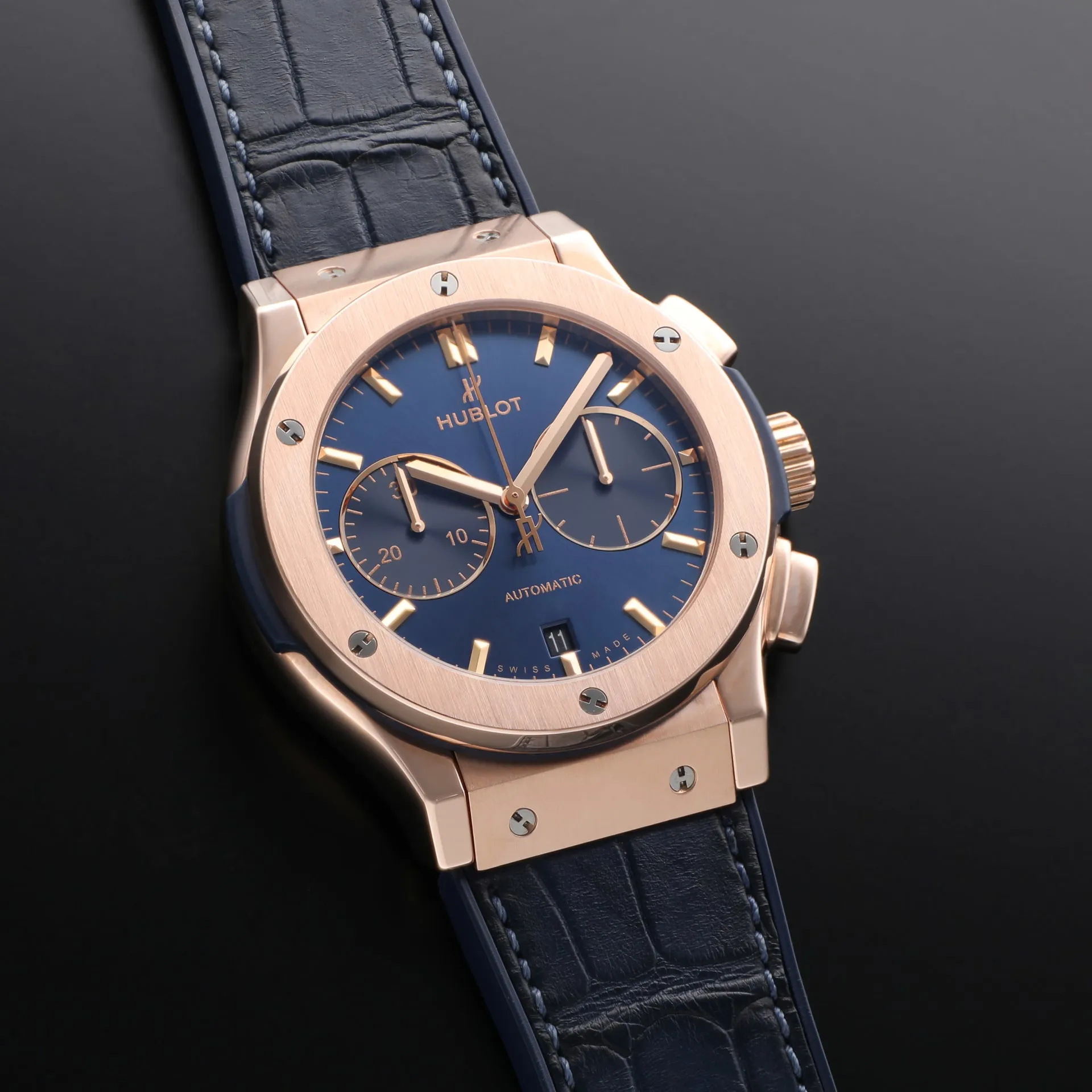 Hublot Classic Fusion 521.0X.7180.LR 45mm Rose gold Blue 2