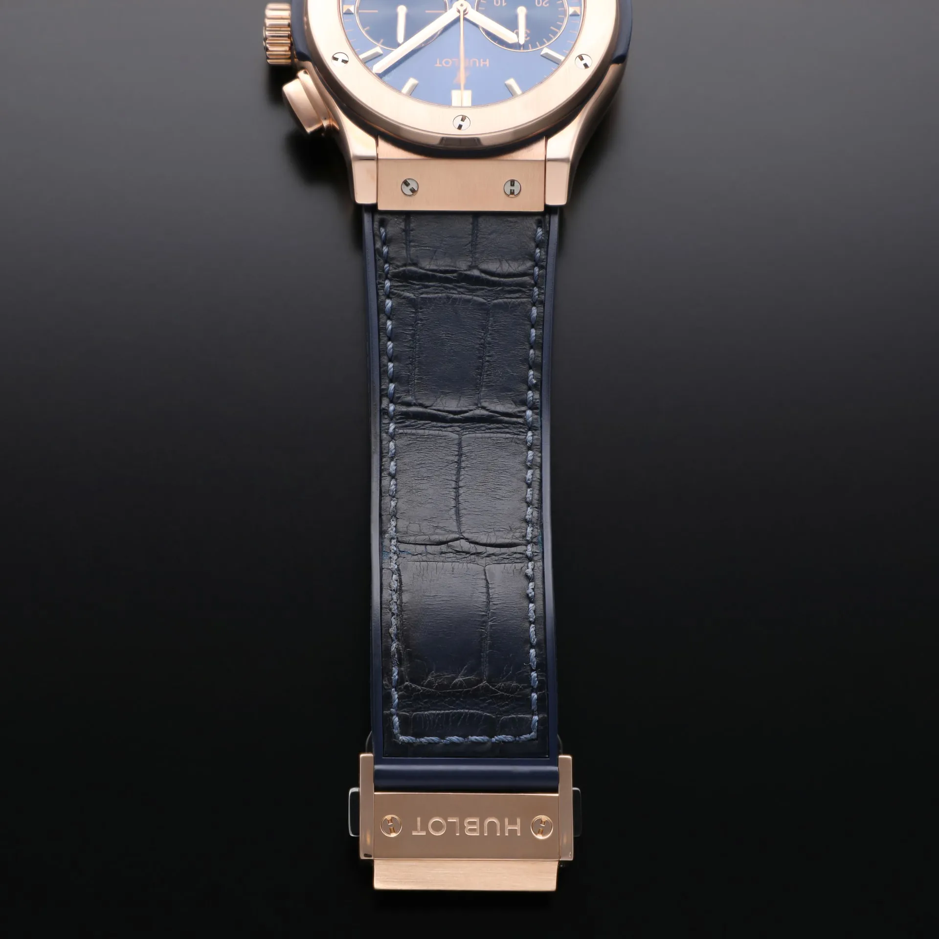 Hublot Classic Fusion 521.0X.7180.LR 45mm Rose gold Blue 4