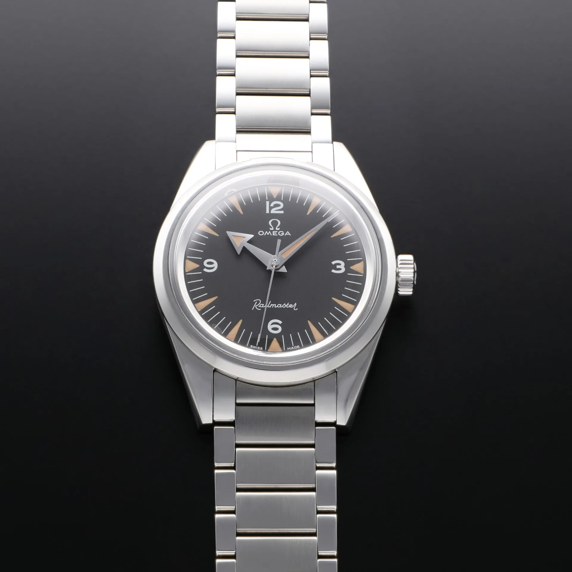 Omega Railmaster 220.10.38.20.01.002