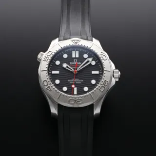 Omega Seamaster Diver 300M 210.32.42.20.01.002 Stainless steel