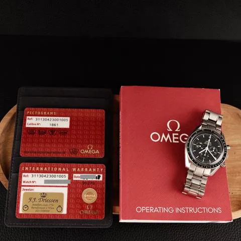 Omega Speedmaster Moonwatch 311.30.42.30.01.005 42mm Stainless steel Black 14