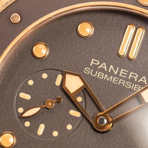 Panerai Submersible PAM 00968 47mm Bronze Brown 3