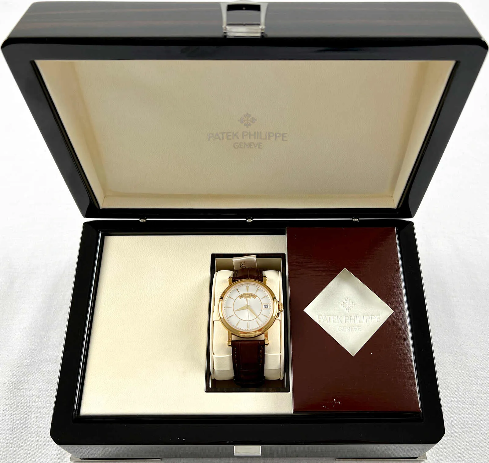 Patek Philippe Calatrava 5153J-001 Yellow gold Silver 1