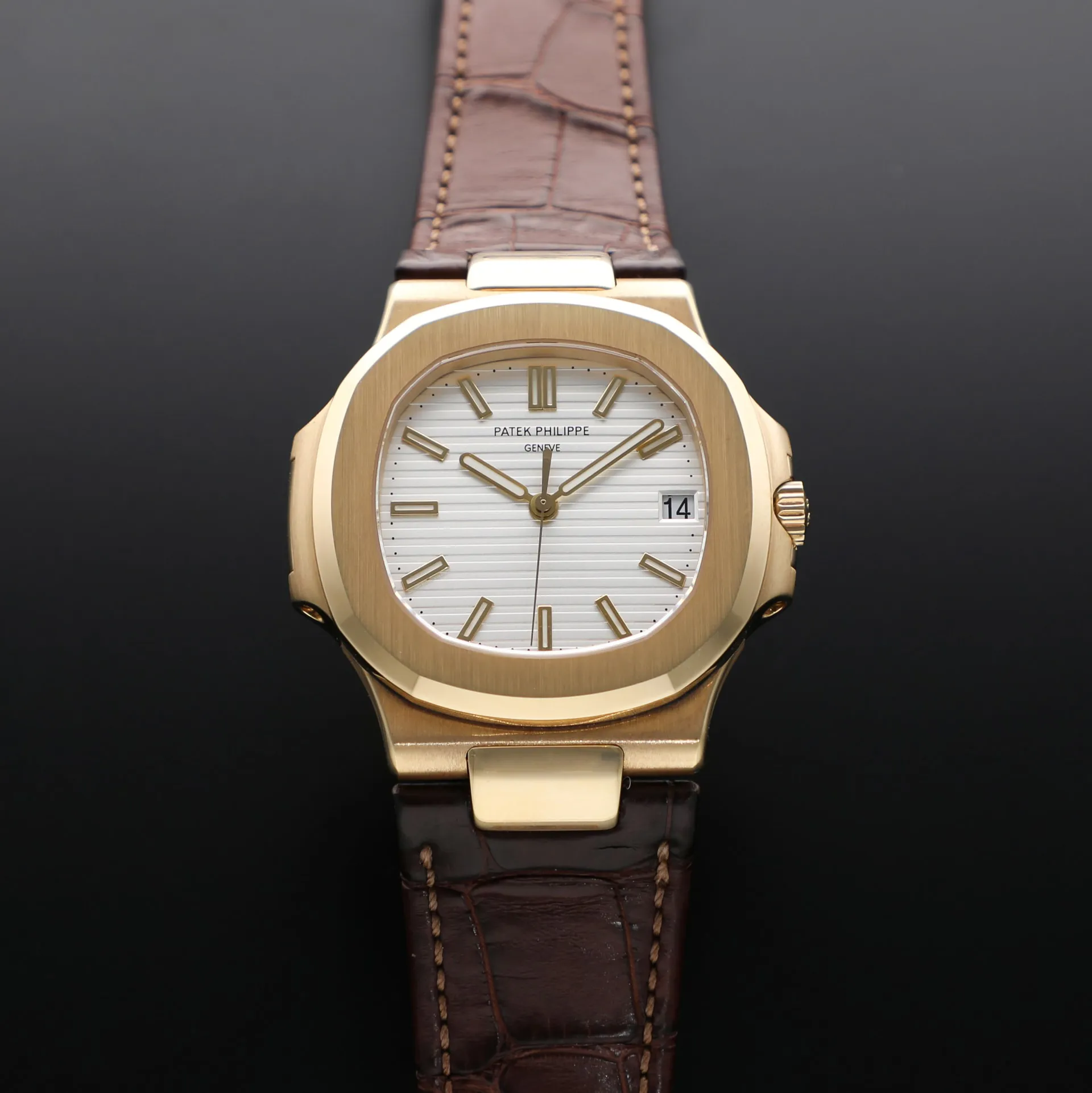 Patek Philippe Nautilus 5711J-001