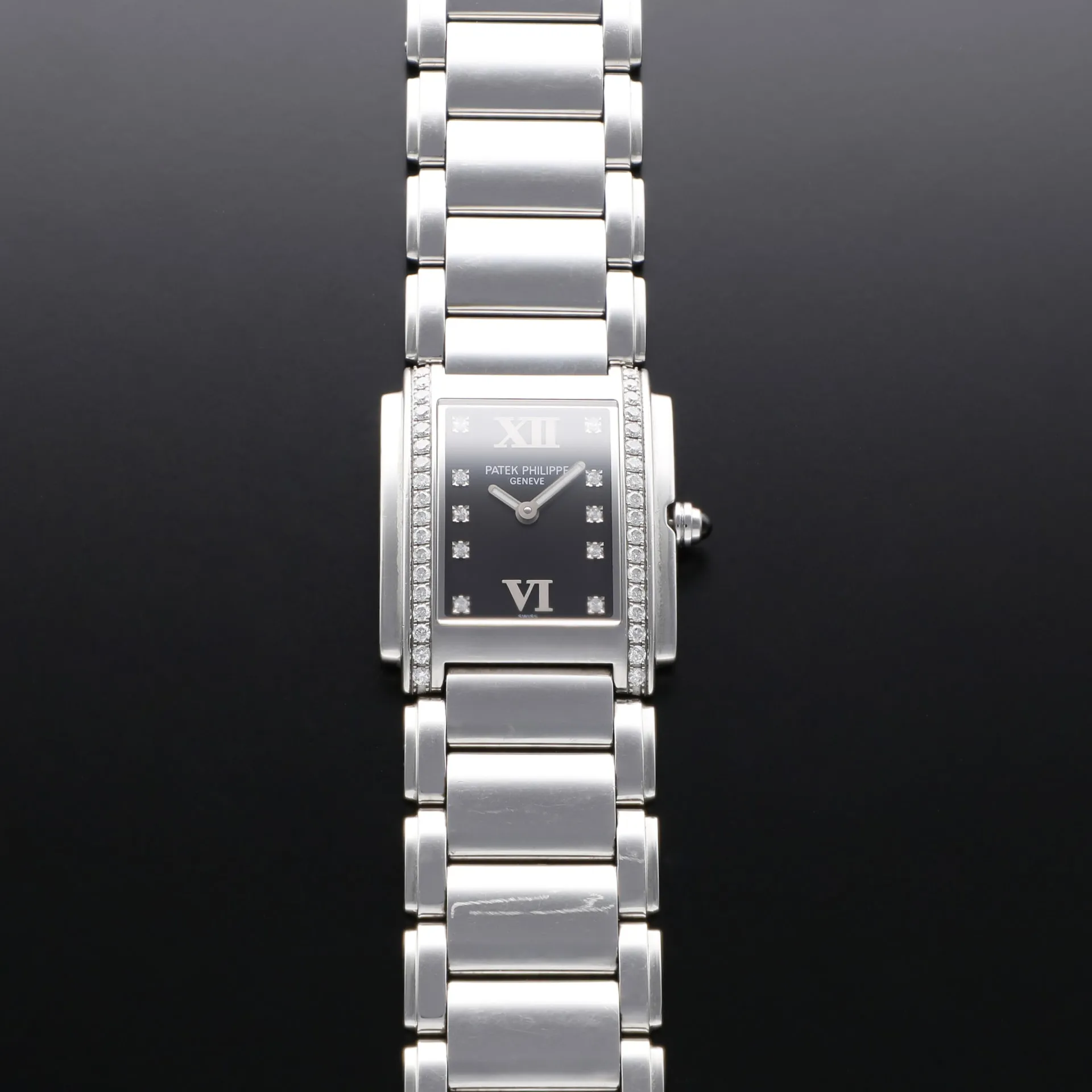 Patek Philippe Twenty~4 4910/10A-001 Stainless steel Black