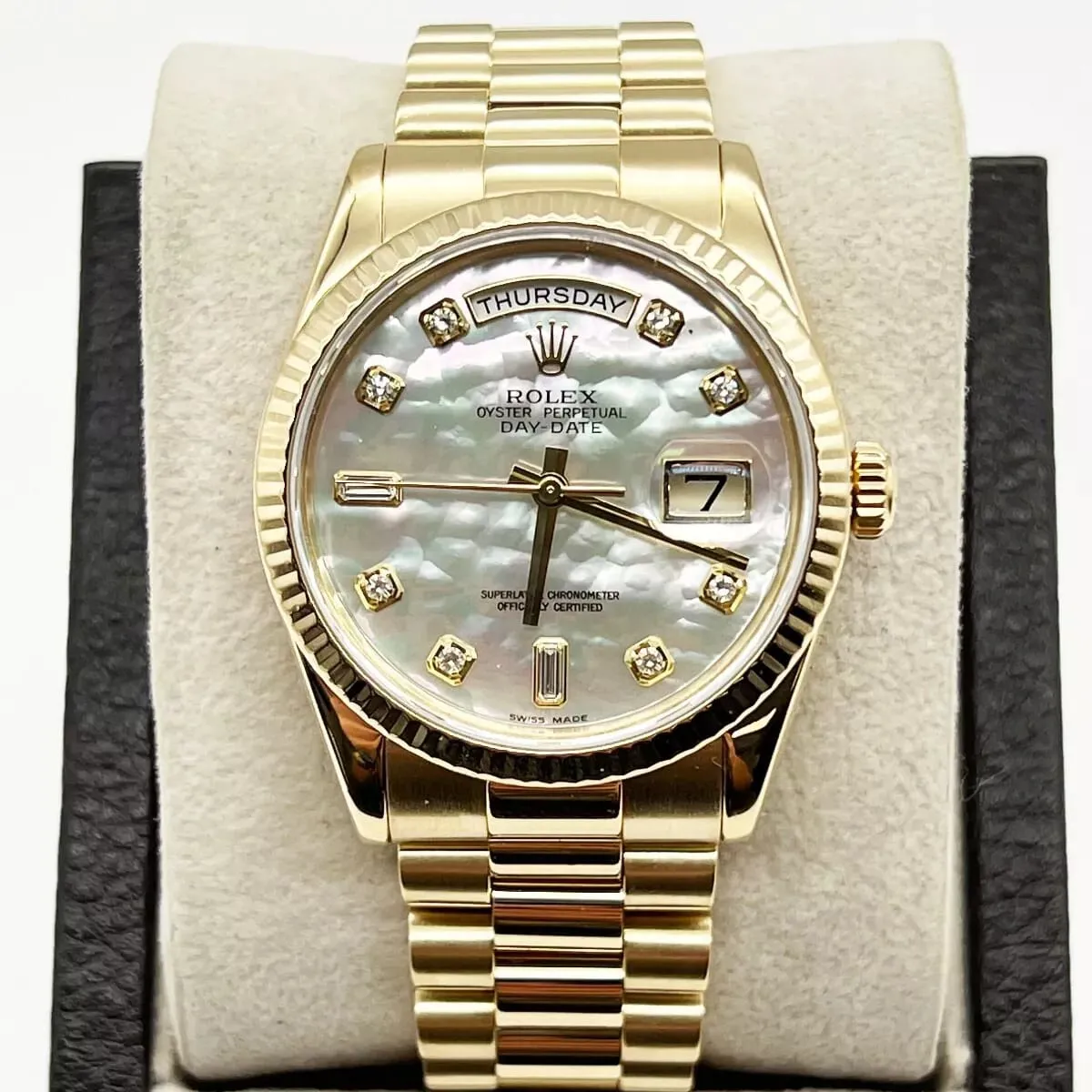 Rolex Day-Date 36 118238-0115 36mm Yellow gold White