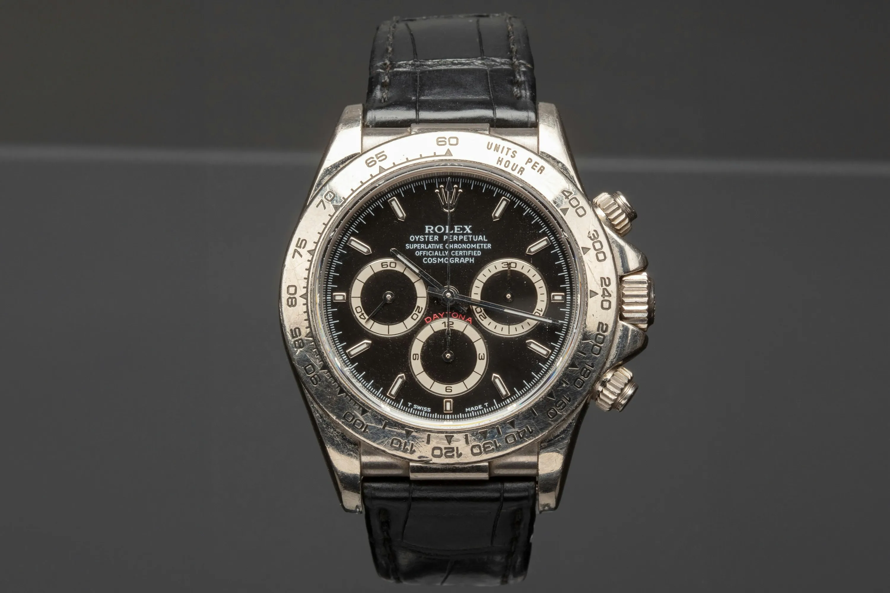 Rolex Daytona 16519 40mm White gold Black 18