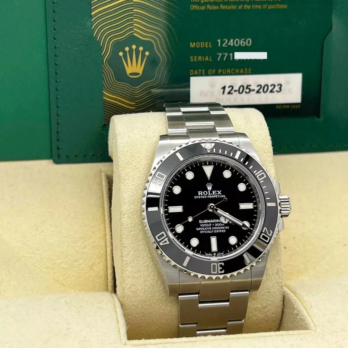 Rolex Submariner 124060-0001 41mm Oystersteel Black 4