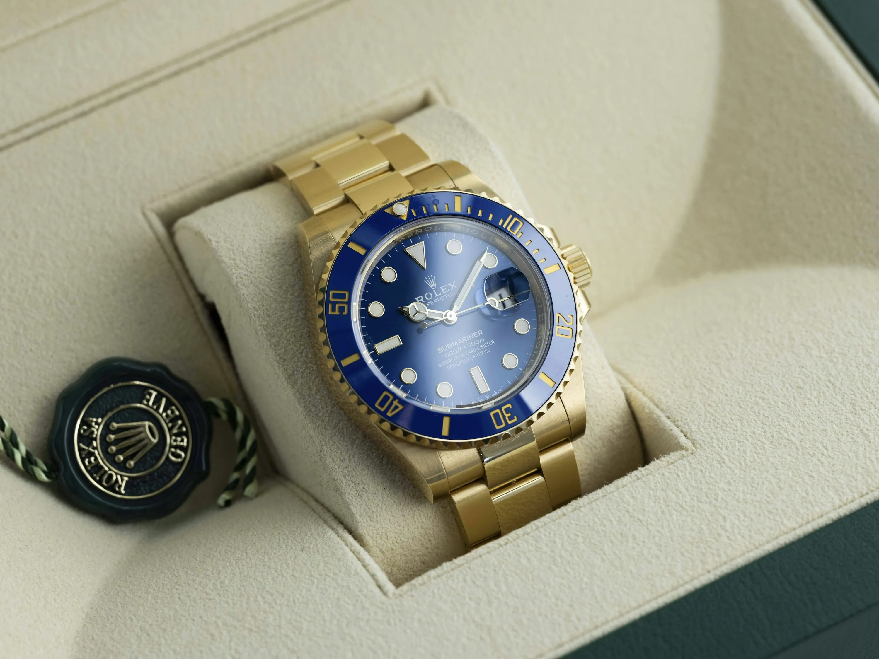 Rolex Submariner 126618LB 41mm Yellow gold Blue 17