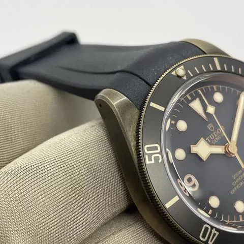 Tudor Black Bay 79250BA 43mm Bronze Gray 3