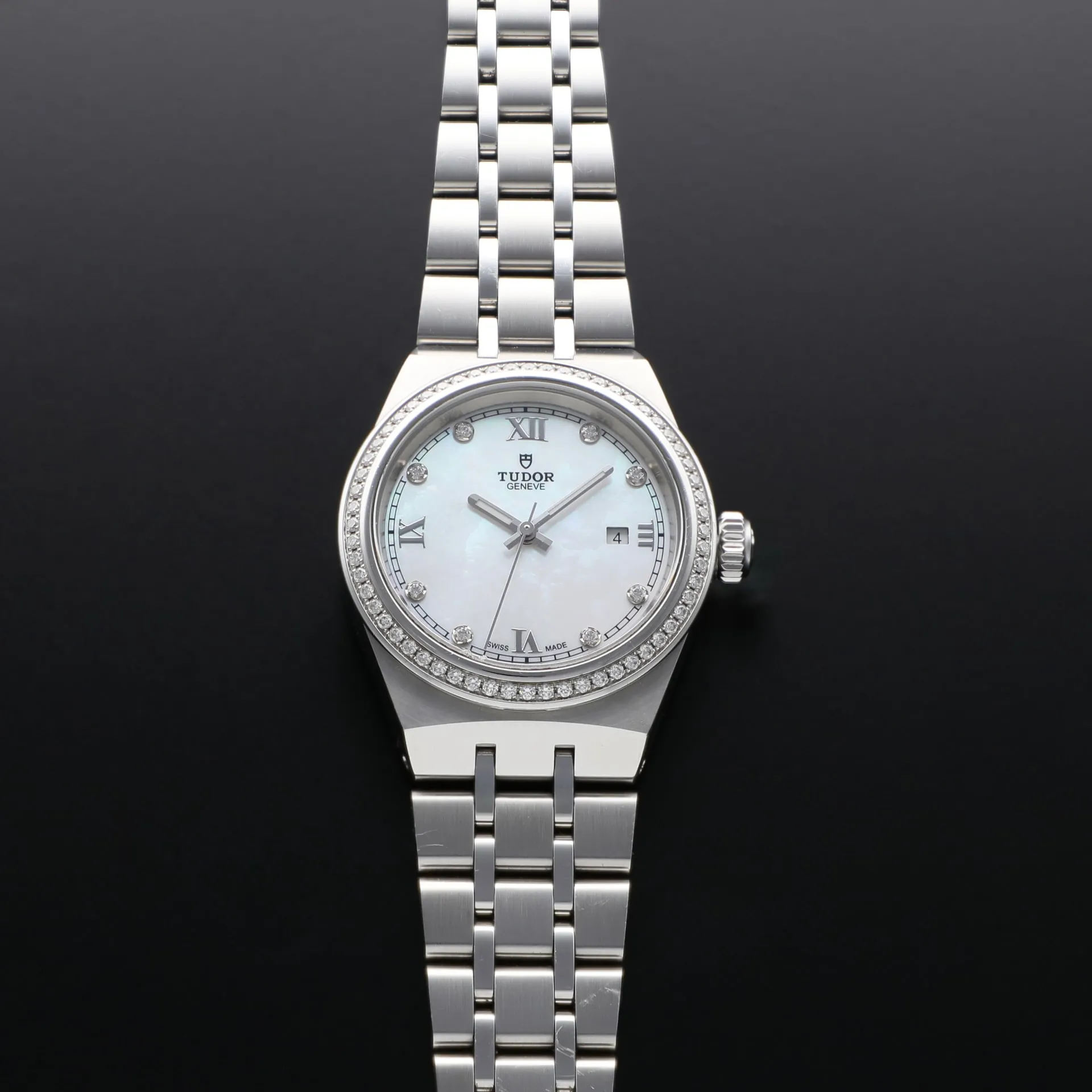 Tudor Royal M28320-0001