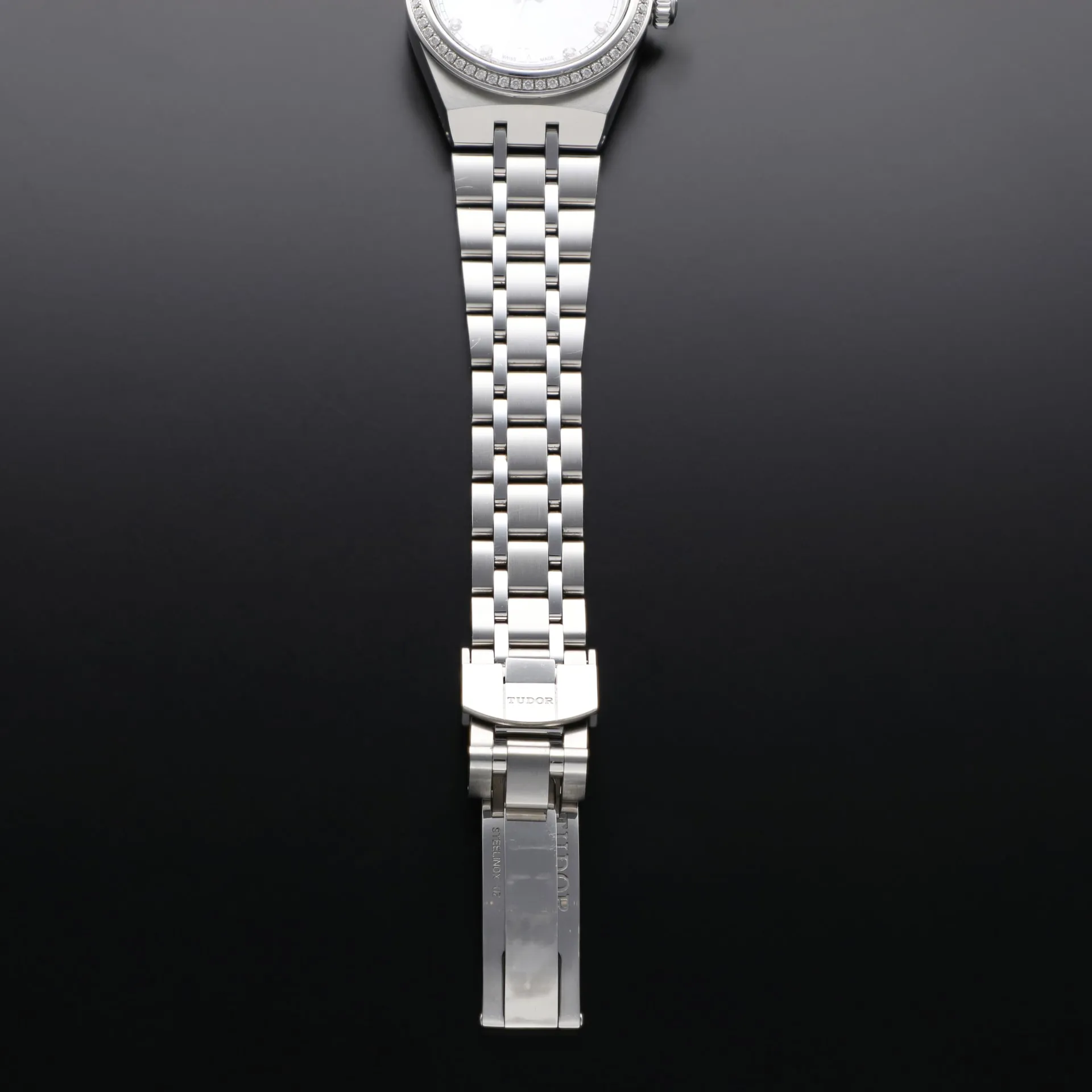 Tudor Royal M28320-0001 28mm Stainless steel White 4