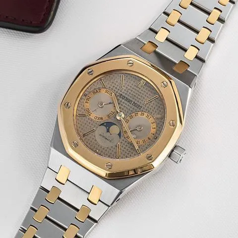 Audemars Piguet Royal Oak 25594SA 36mm Yellow gold and Stainless steel Silver