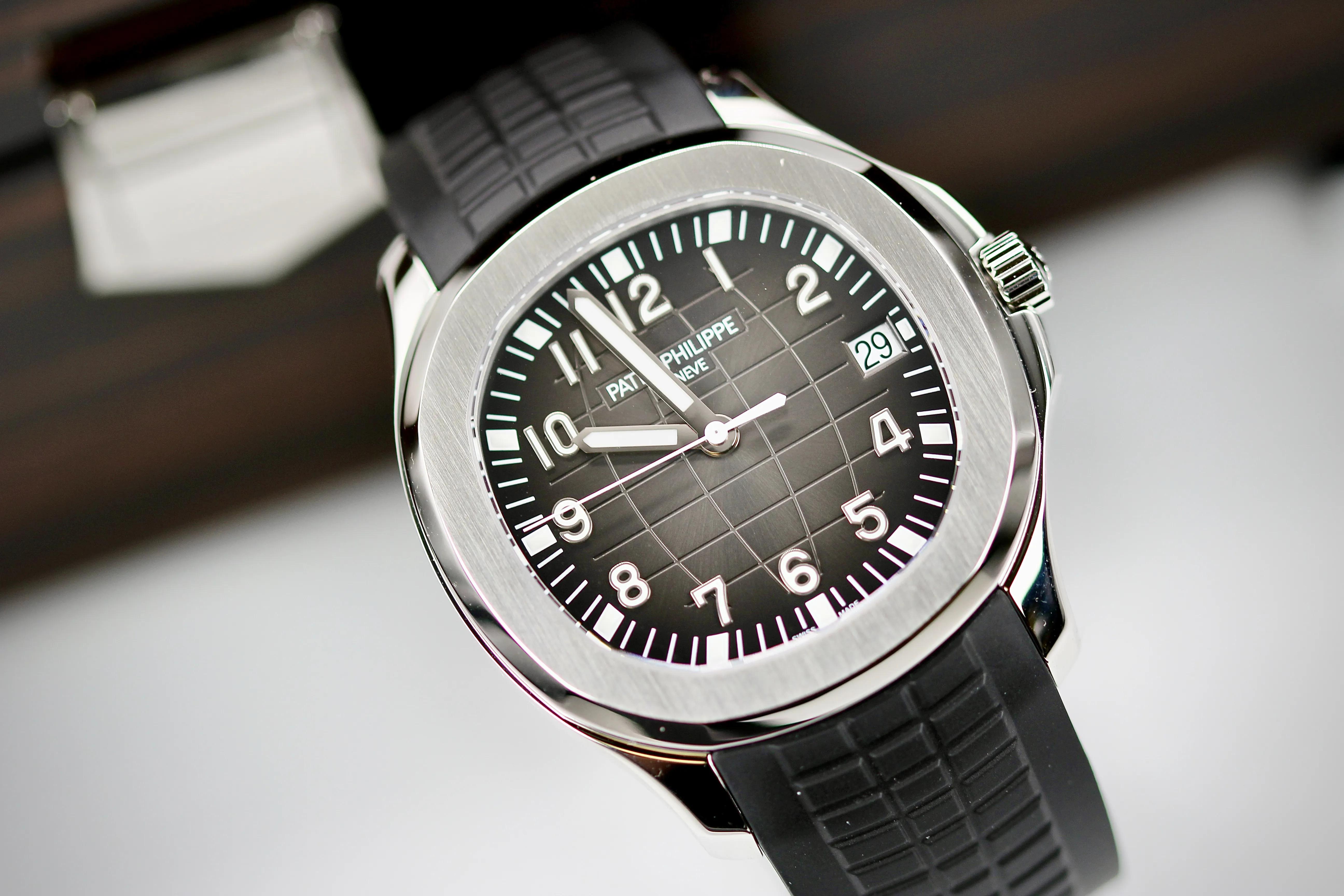 Patek Philippe Aquanaut 5167A-001 40mm Stainless steel Black Arabic 6