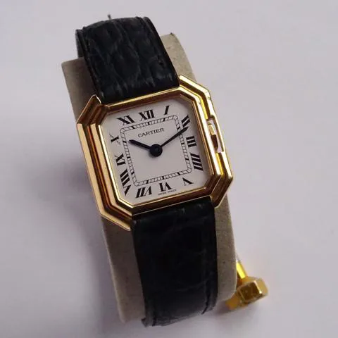 Cartier 78100 25mm Yellow gold White 2