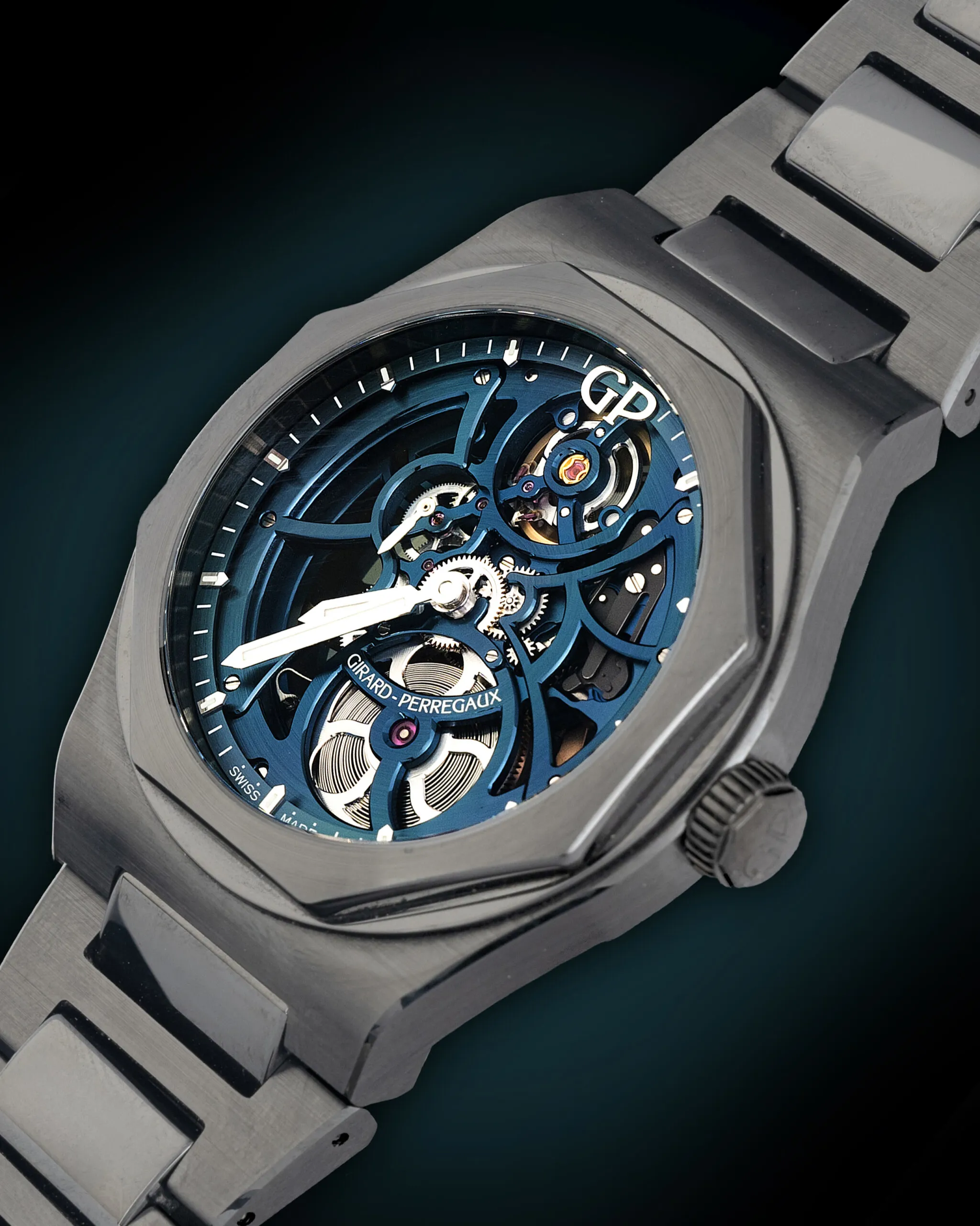 Girard-Perregaux Laureato 81015-32-001-32A 42mm Ceramica Skeleton 1