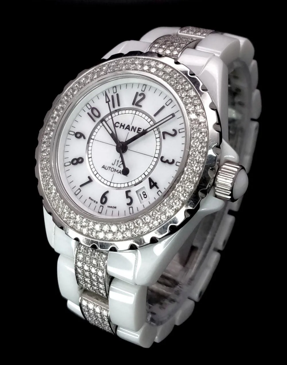 Chanel J12 39mm Ceramic and Stainless steel and Diamond White 1