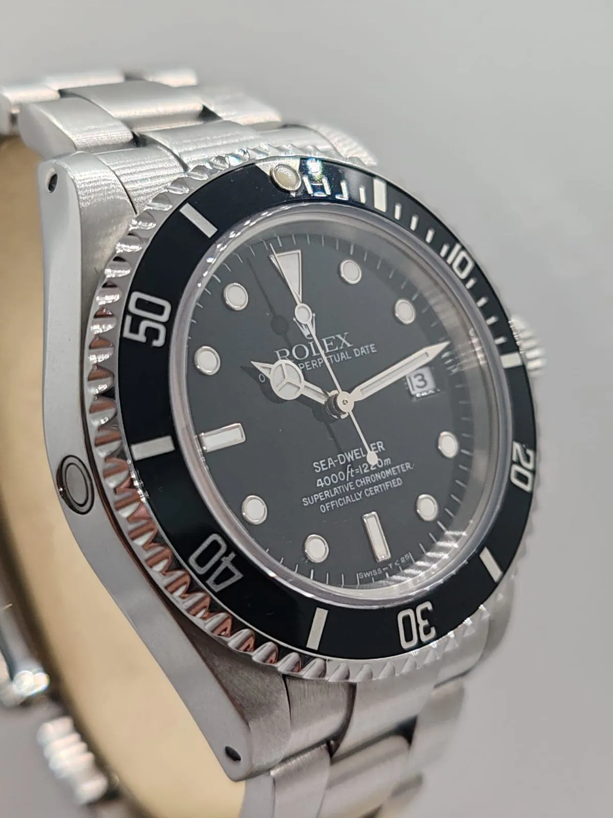 Rolex Sea-Dweller 16600 40mm Stainless steel Black 3