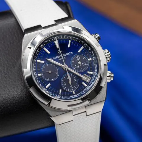 Vacheron Constantin Overseas Chronograph 5500V/110A-B148 42mm Stainless steel Blue 1