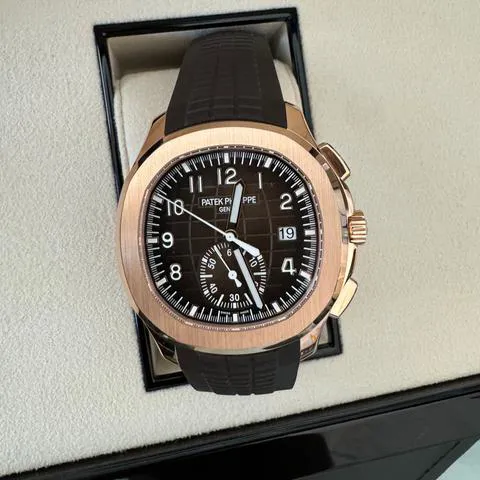 Patek Philippe Aquanaut 5968R-001 42mm Rose gold Brown