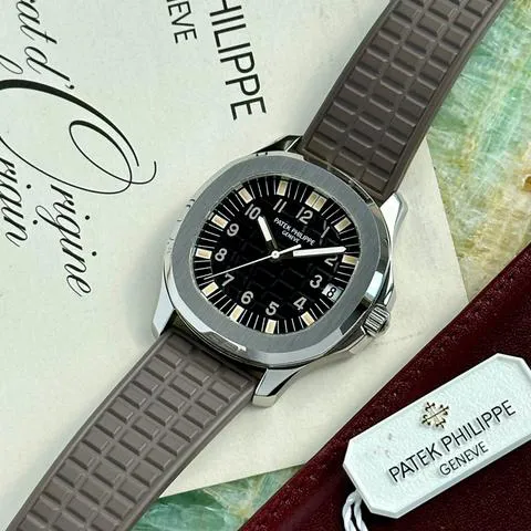 Patek Philippe Aquanaut 5065A-001 38mm Stainless steel Black 7