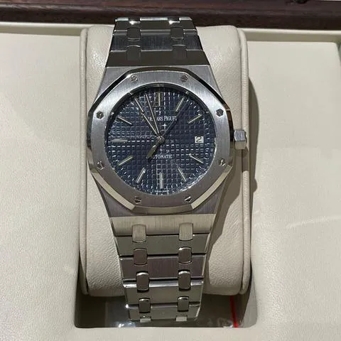 Audemars Piguet Royal Oak 15300ST.OO.1220ST.02 39mm Stainless steel Blue