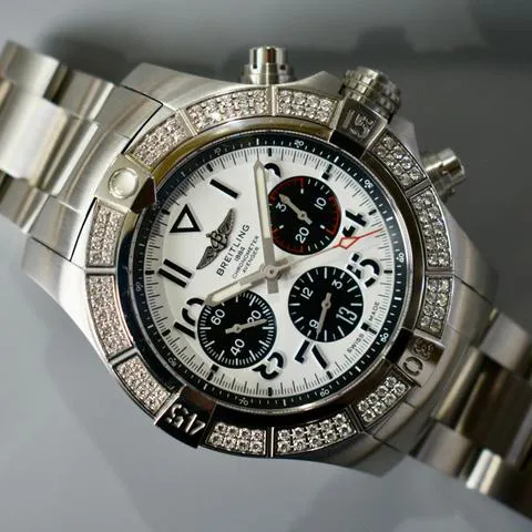 Breitling Avenger AB01821A1B1X1 Stainless steel White